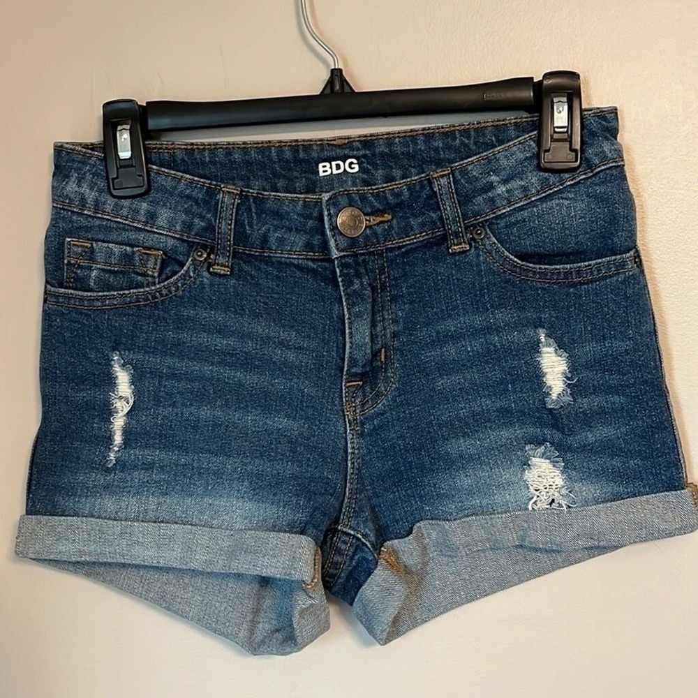 BDG Alexa Mid Rise Distressed Denim Shortie Shorts Blue Size 26W